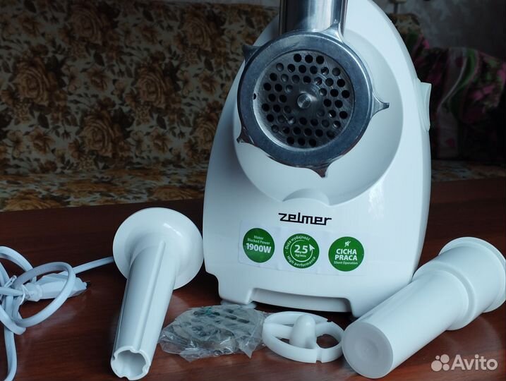 Мясорубка новая Zelmer ZMM4080B