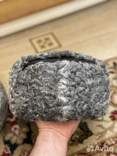 Ушанки из серого каракуля