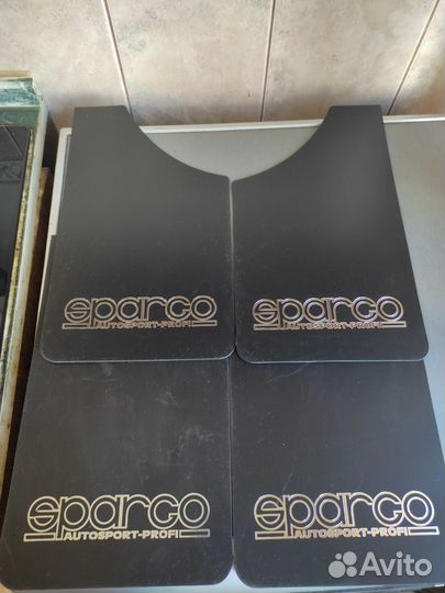 Брызговики универсальные