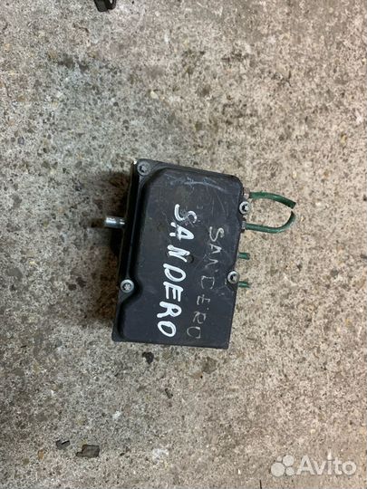 Блок абс Рено Сандеро