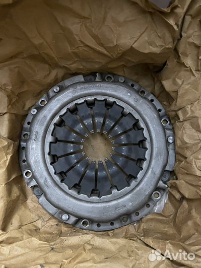Продам сцепление (корзина + диск) Hyundai Creta