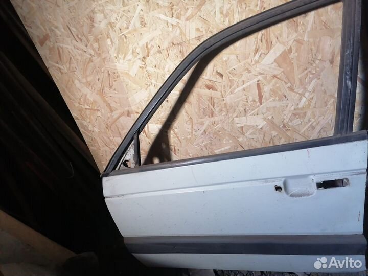 Двери Пассат В3