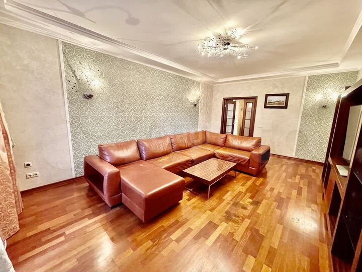 4-к. квартира, 138,8 м², 1/6 эт.