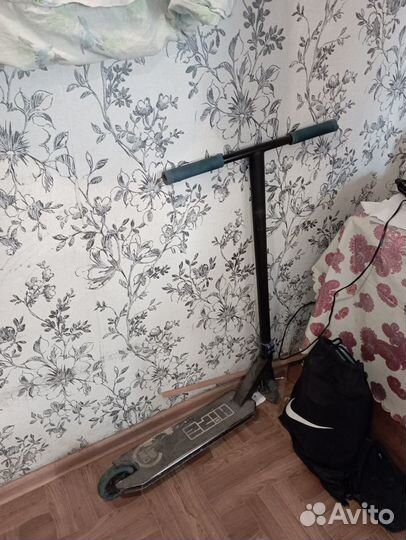 Трюковой самокат hipe x8