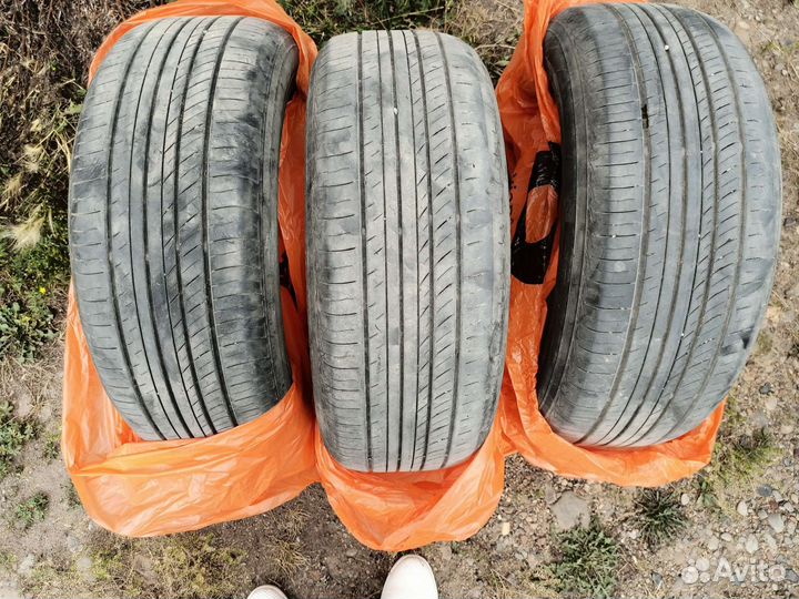 Yokohama A043 255/55 R17