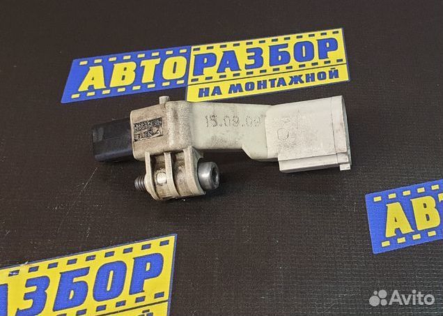 Датчик положения коленвала Volkswagen Golf GTI