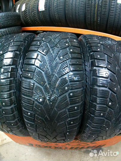 Gislaved NordFrost 100 215/65 R16