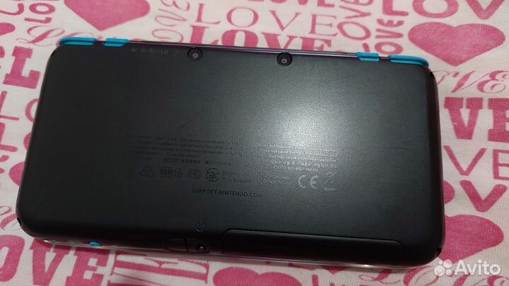 Игровая консоль Nintendo 2DS XL