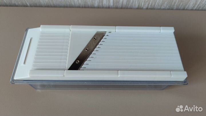 Овощерезка, терка ручная с контейнером, слайсер