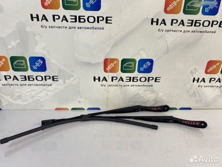 Щетка стеклоочистителя передняя Renault Duster HSM