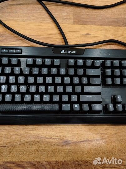 Продам клавиатуру Corsair K70rgb MK.2