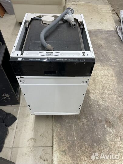 Посудомоечная машина electrolux