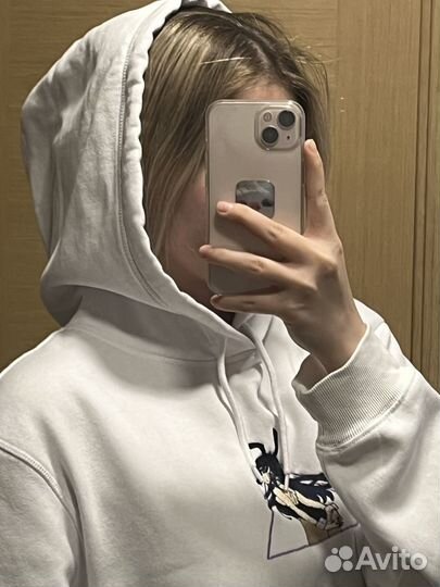 Худи белое с вышивкой Девочка-зайка из аниме