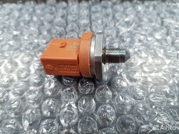 Датчик давления топлива для audi seat skoda vw