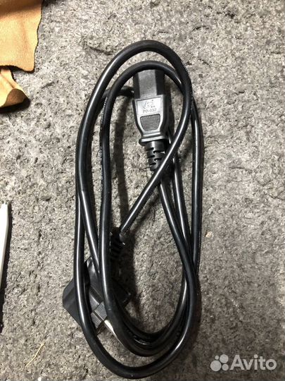 Акустическая система Behringer B115W (арт. 306795)