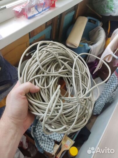 Интернетный кабель