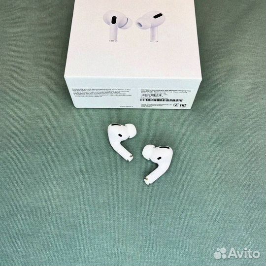AirPods Pro 2: Музыка, которая двигает