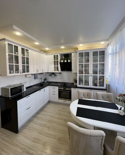 2-к. квартира, 69,7 м², 4/5 эт.