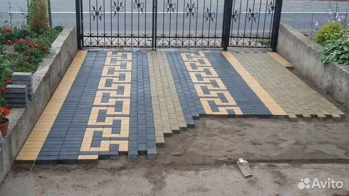 Укладка тротуарной плитке брусчатки