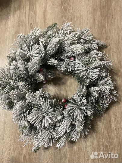 Новогодний венок на дверь