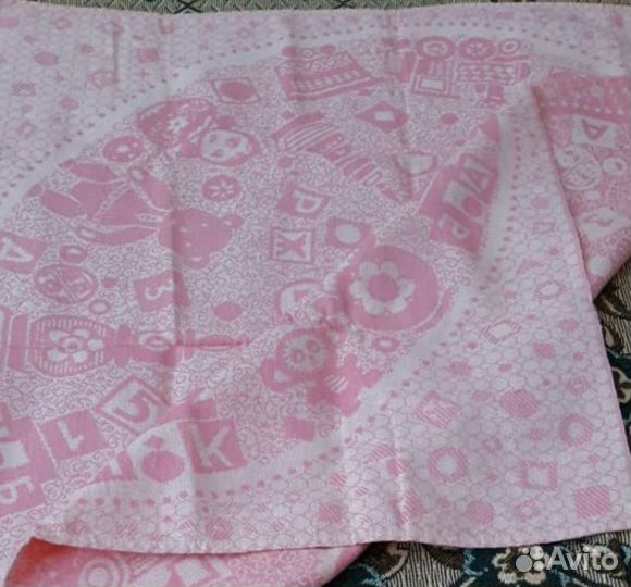 Одеяло детское льняное,уголок б/у на одеяло