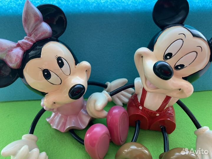 Микимаус статуэтка копилка пара