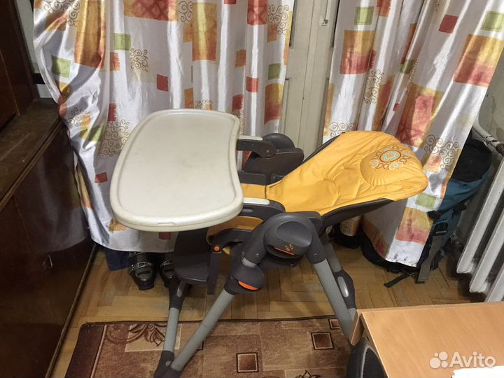Стульчик для кормления chicco