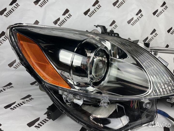 Фара правая Lexus GS