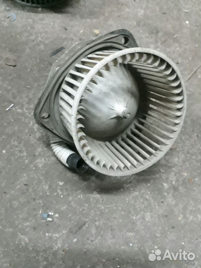 Мотор печки Chevrolet Lanos 96271363