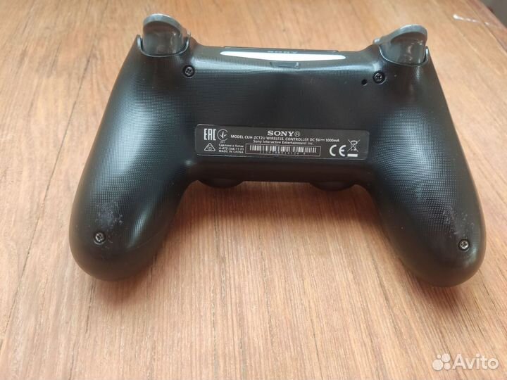 Геймпад Sony PS4