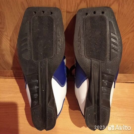 Ботинки для лыж детские 37