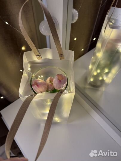 Тюльпаны. Интерьерная композиция