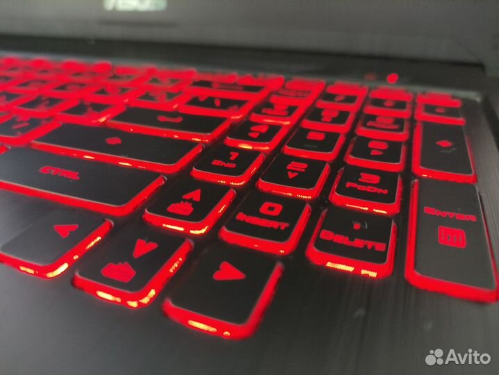 Игровой Asus Tuf Gaming GTX 4GB/17.3 IPS/i5/SSD