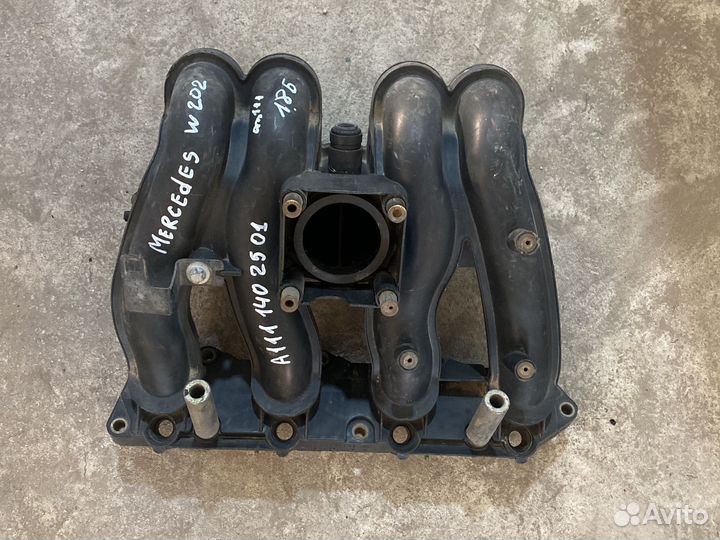 Коллектор впускной Mercedes W202 1.8л