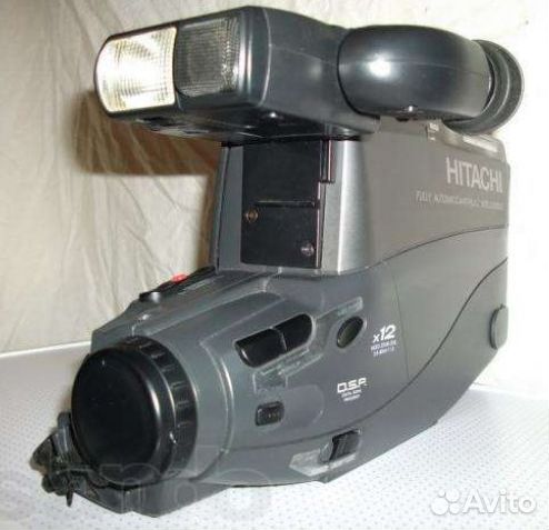 Видеокамера VHS Hitachi VM-2780E