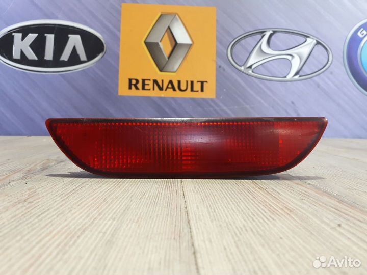 Фонарь противотуманный задний Nissan note E11