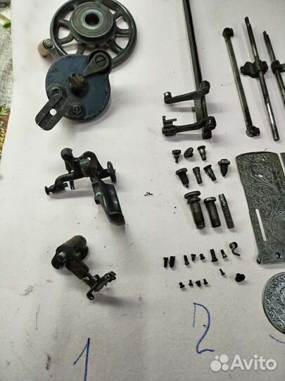 Запчасти для машинки Зингер