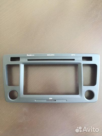 Рамка автомагнитолы
