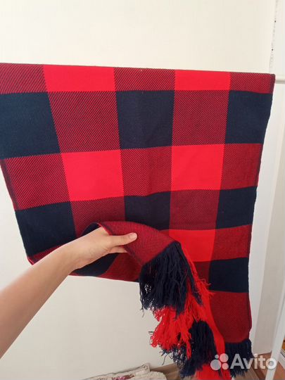 Красно-синий палантин