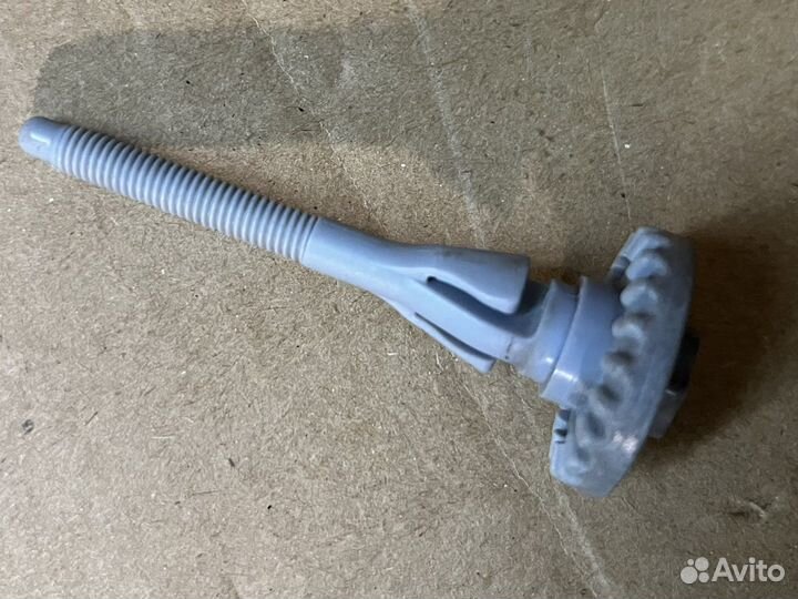 Регулировка пластиковая Туманки Toyota Camry 70