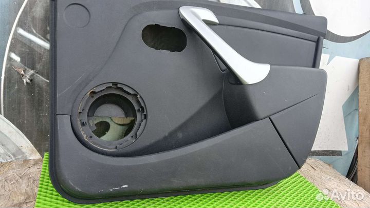 Обшивка пасажирский двери Stepway 1