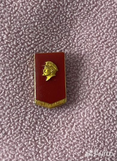 Значок Ленин