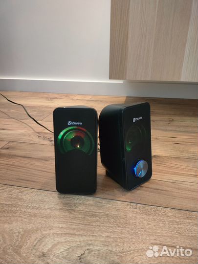 Колонки оклик с подсветкой