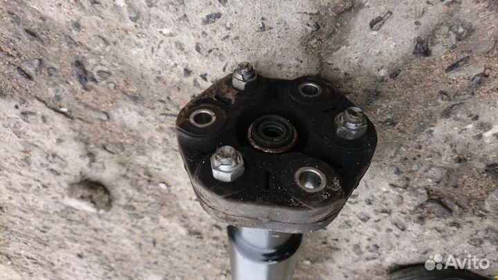 Карданный вал BMW 3 F30/F31/GT F34 2013 7615018