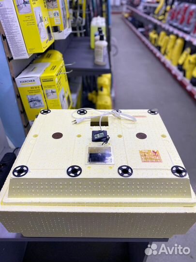 Инкубатор Золушка на 70 яиц (220Вт) автопереворот