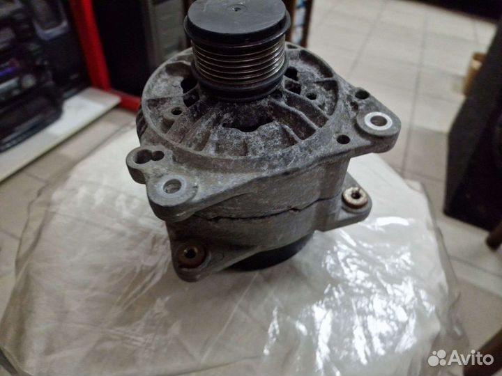 Генератор 120A 071903023A Audi/Volkswagen/Skoda