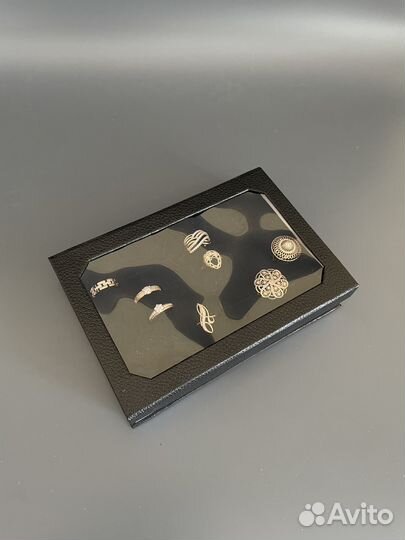 Шкатулки и органайзеры для украшений