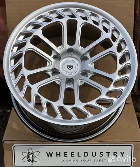 Кованые диски Vossen Dodge RAM TRX