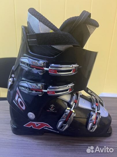 Горнолыжные ботинки Nordica