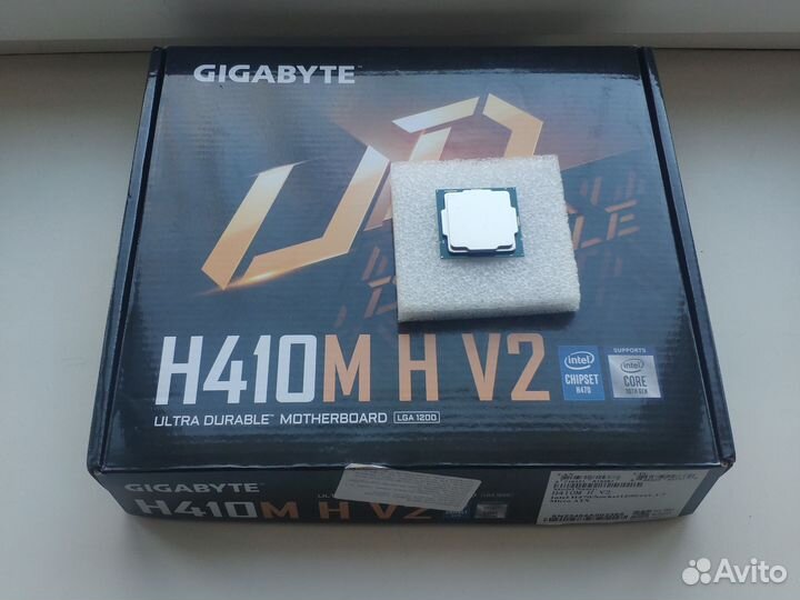 Комплект i3 10100f и мат.плата новый